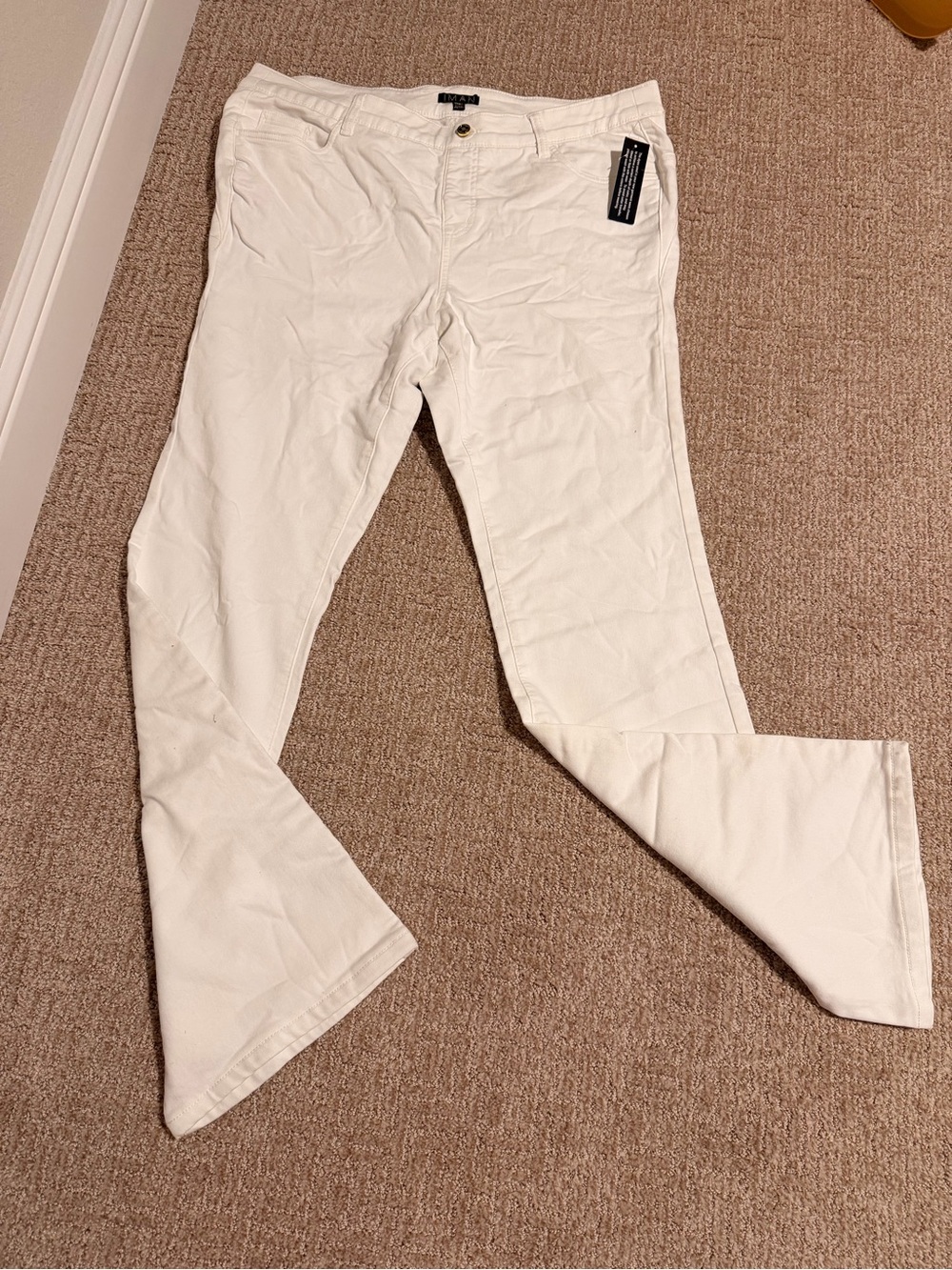 IMAN Women's White Stretch Flare Jeans